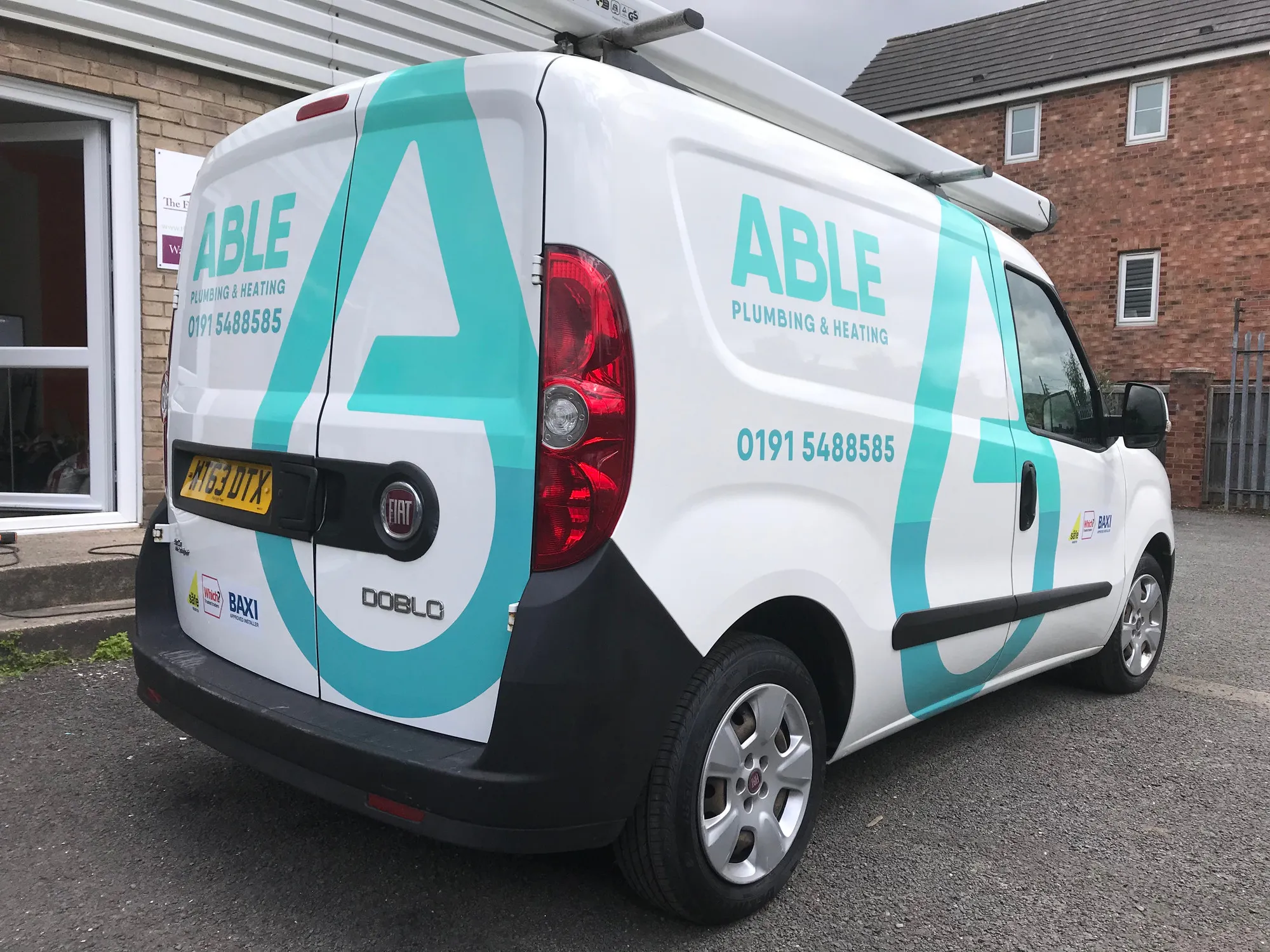 Plumbing van wrap in Washington by It'z Print & Design